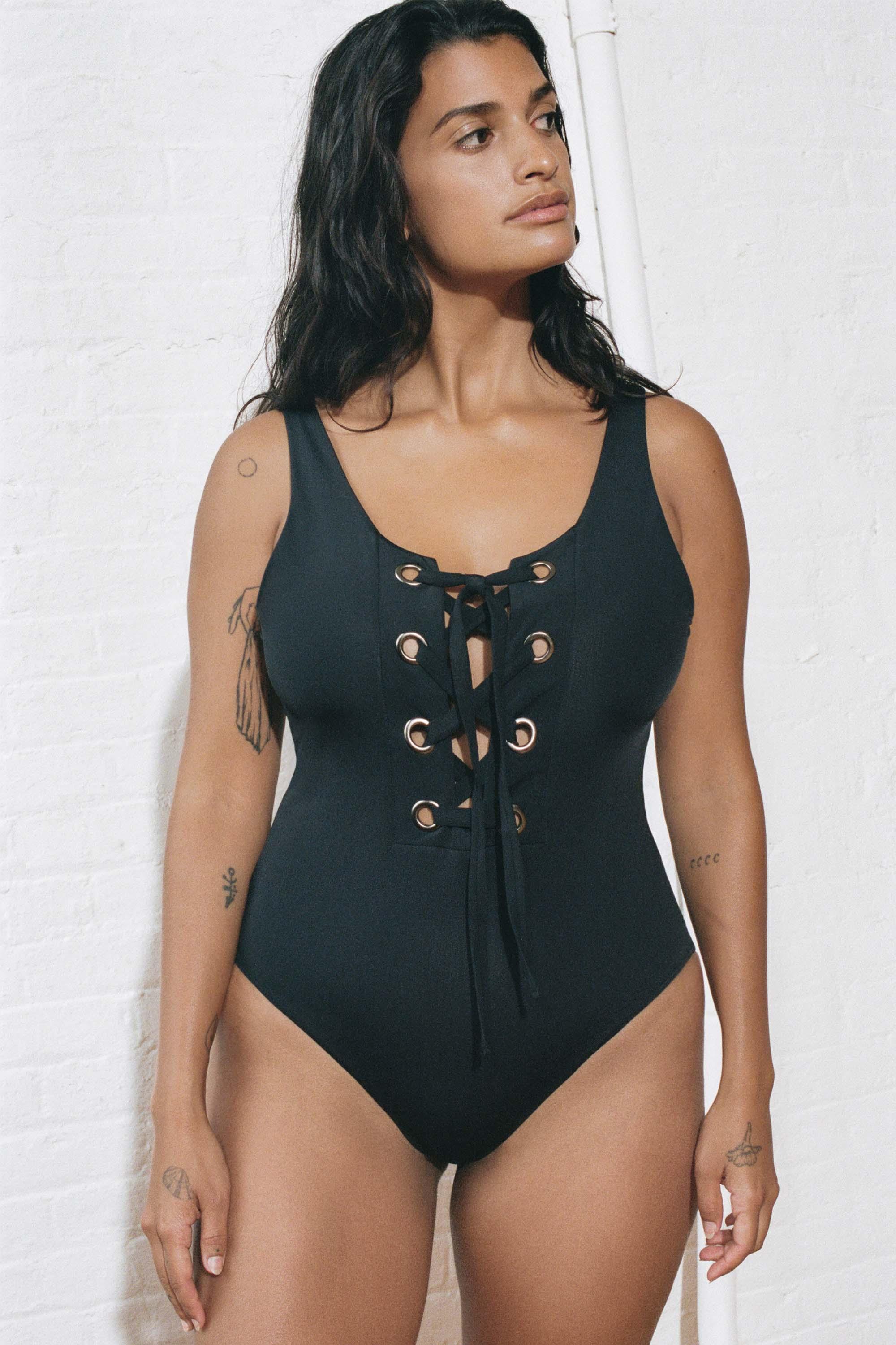 FULL CIRCLE Desa One Piece – Mara Hoffman